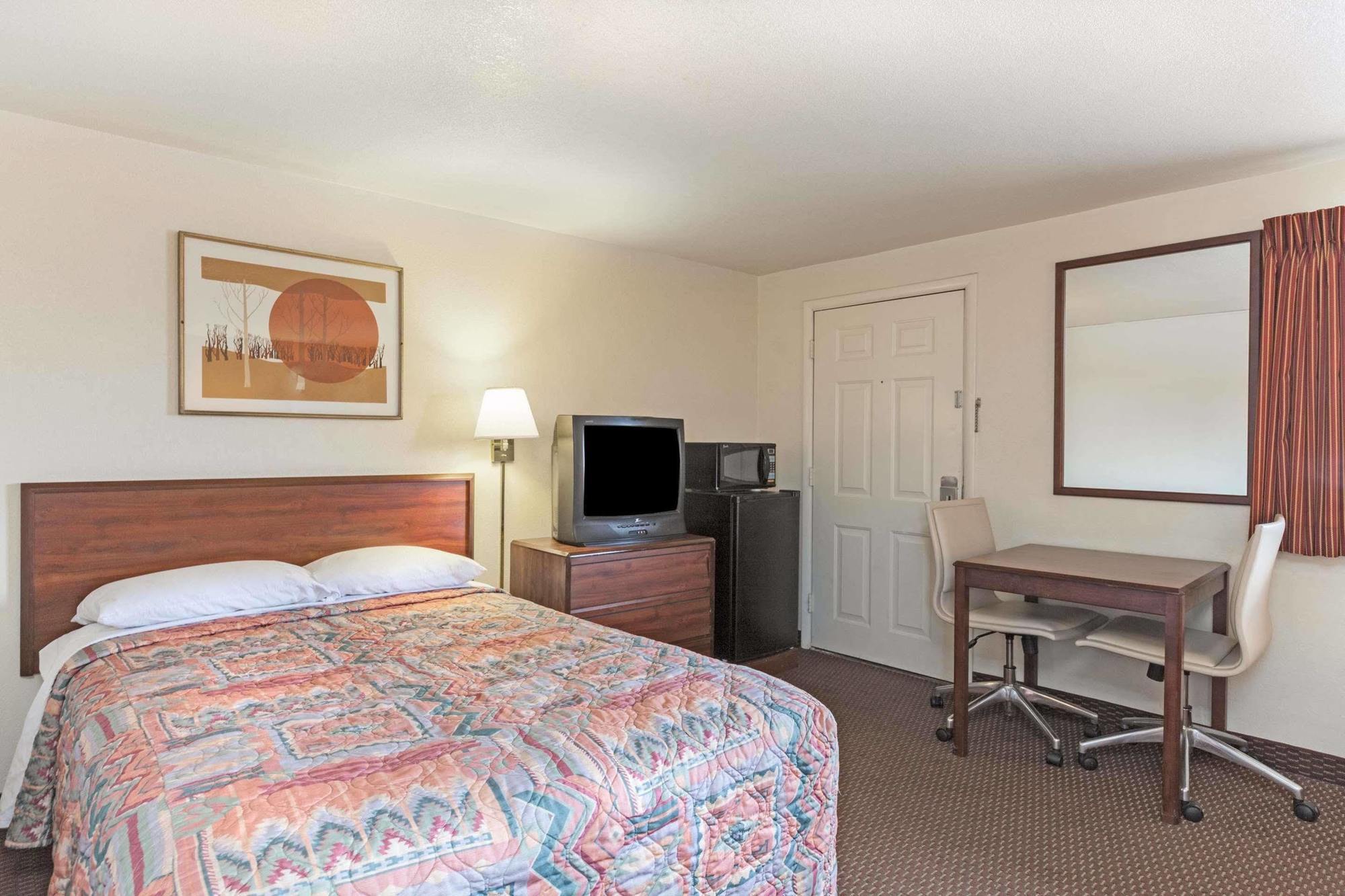 Country Inn & Suites By Radisson, Flagstaff Downtown, Az Exteriér fotografie